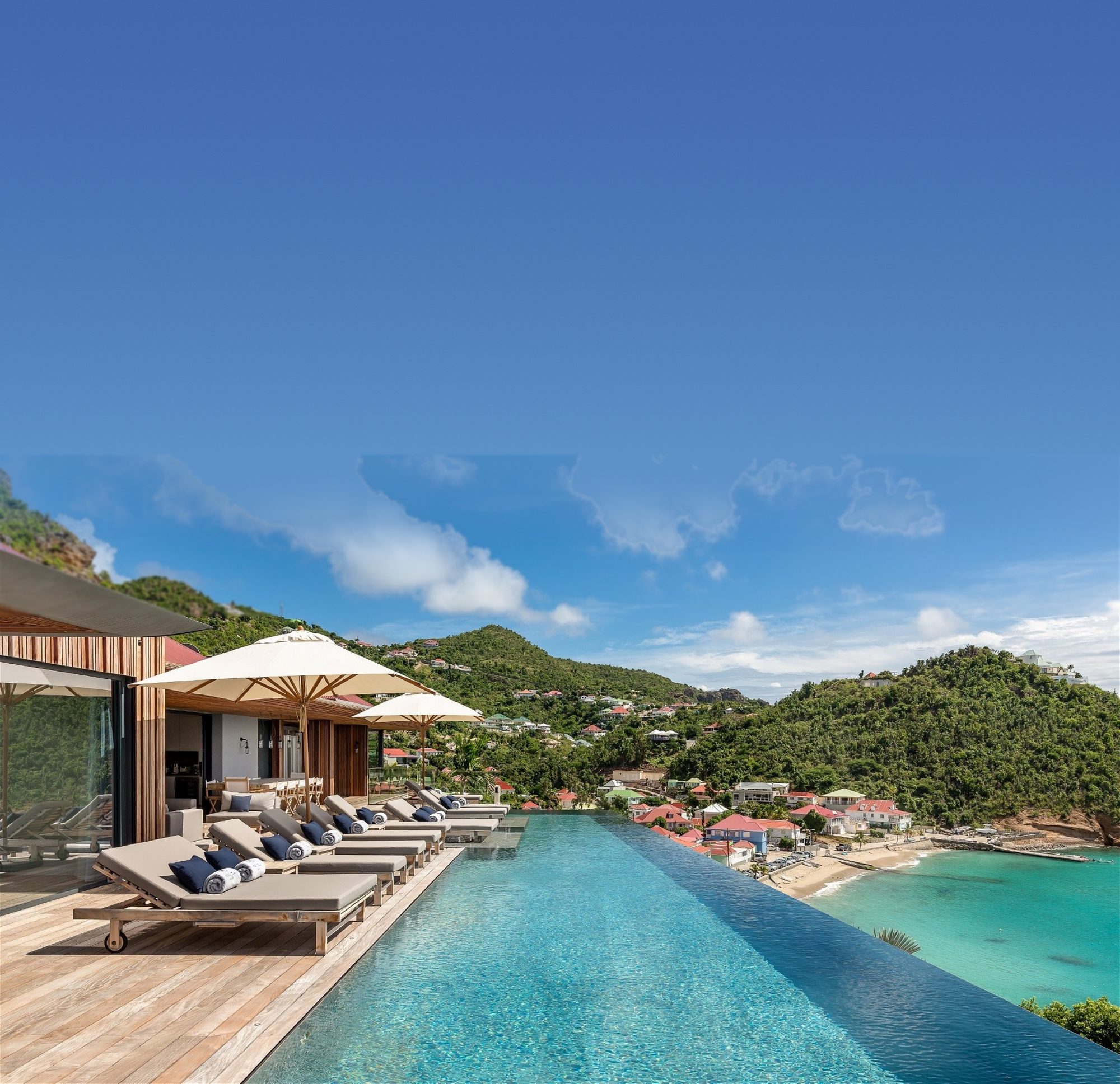 Villa avec piscine à débordement sur la baie de Saint-Barthélemy